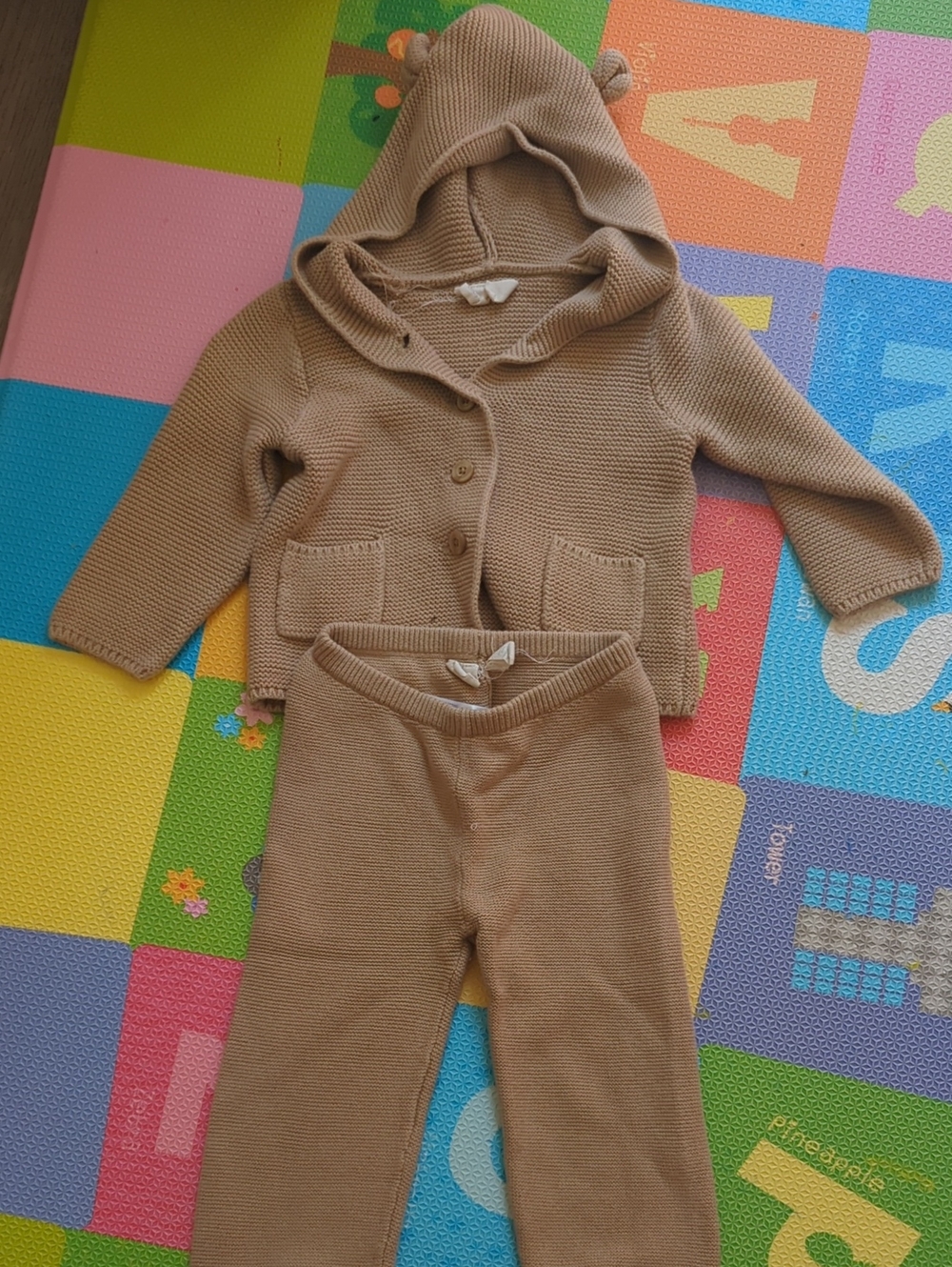Baby Gap Knit Bear Hoodie & Pants Set - Beige 18-24M (Unisex)